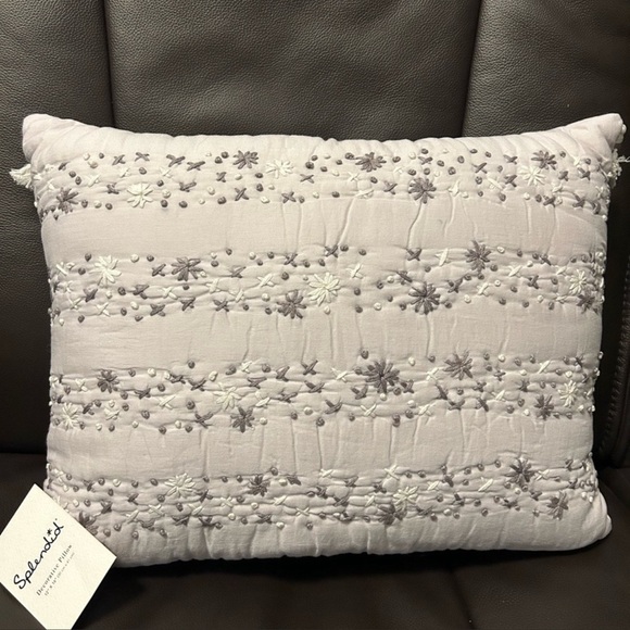 Splendid Decorative Pillow w/cross Stitch Embroidery NWT
Final price cut - Picture 2 of 8
